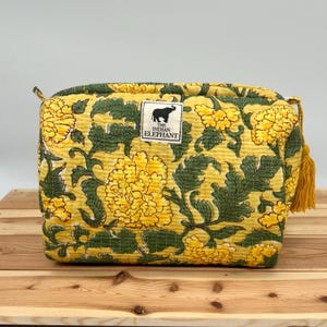 Waterproof Cotton Quilted Wash Bag | Block Printed | Makeup Bag | Waterproof | Toiletry Bag | Cosmetic Bag | Christmas gifts | Travel bag