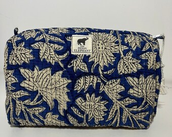 Waterproof Cotton Quilted Wash Bag set | Block Printed | Makeup Bag| Waterproof | Toiletry Bag | Cosmetic Bag | Christmas gifts | Travel bag