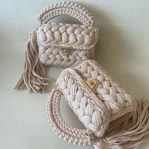 crocheted beige puff bag\hand woven women bags\hand woven women bags\luxury beige handmade bag\puff bag\gift bags