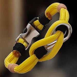 Handmade Paracord Rope Bracelet: Custom Unisex Jewelry