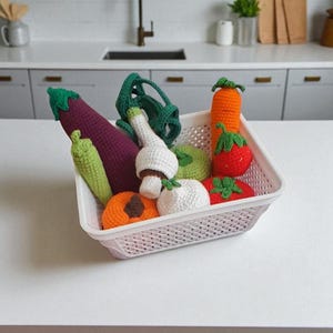 Fruit and Vegetable Set,Crochet Kitchen Toys,Pretend Play Food Basket for Toddlers, Soft Kitchen Toys