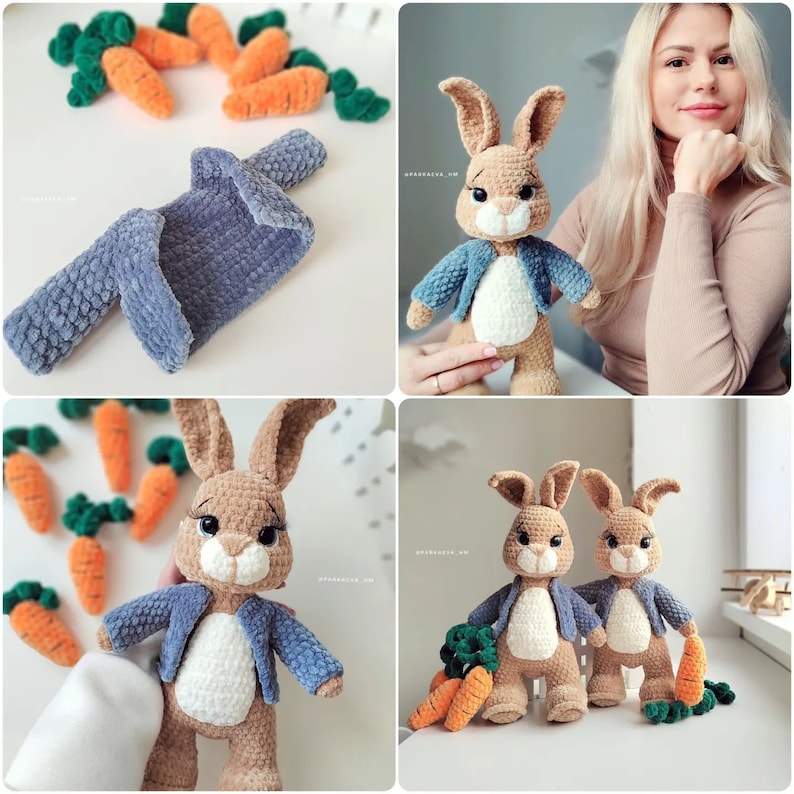Puede incluir: Un conejo de crochet con una chaqueta azul y sosteniendo una zanahoria. El conejo est&aacute; de pie sobre una superficie blanca con una planta verde en el fondo.