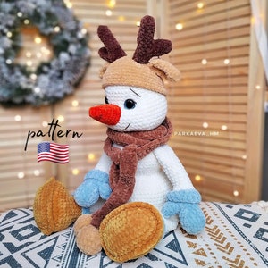 Weihnachtliches Häkel-Schneemann-Muster: Amigurumi Plüschtier (PDF-Muster)