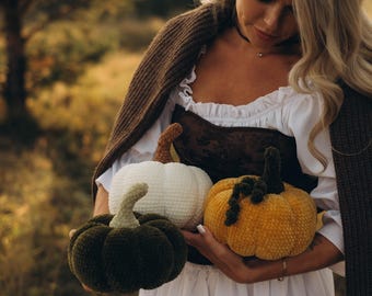Crochet pumpkin pattern: fall decor PDF tutorial
