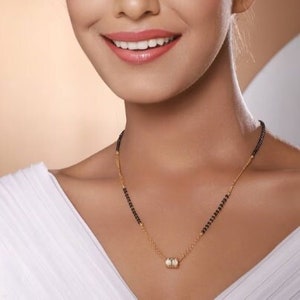 Simple and outlet elegant mangalsutra designs