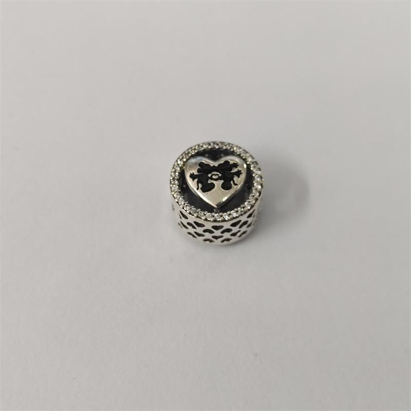 Pandora mickey and minnie love charm deals