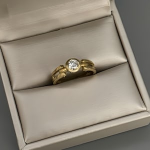 Solitaire ring, 585 yellow gold with diamond / ring in 14 carat gold with 0.47ct diamond / vintage brilliant ring in 14 carat yellow gold