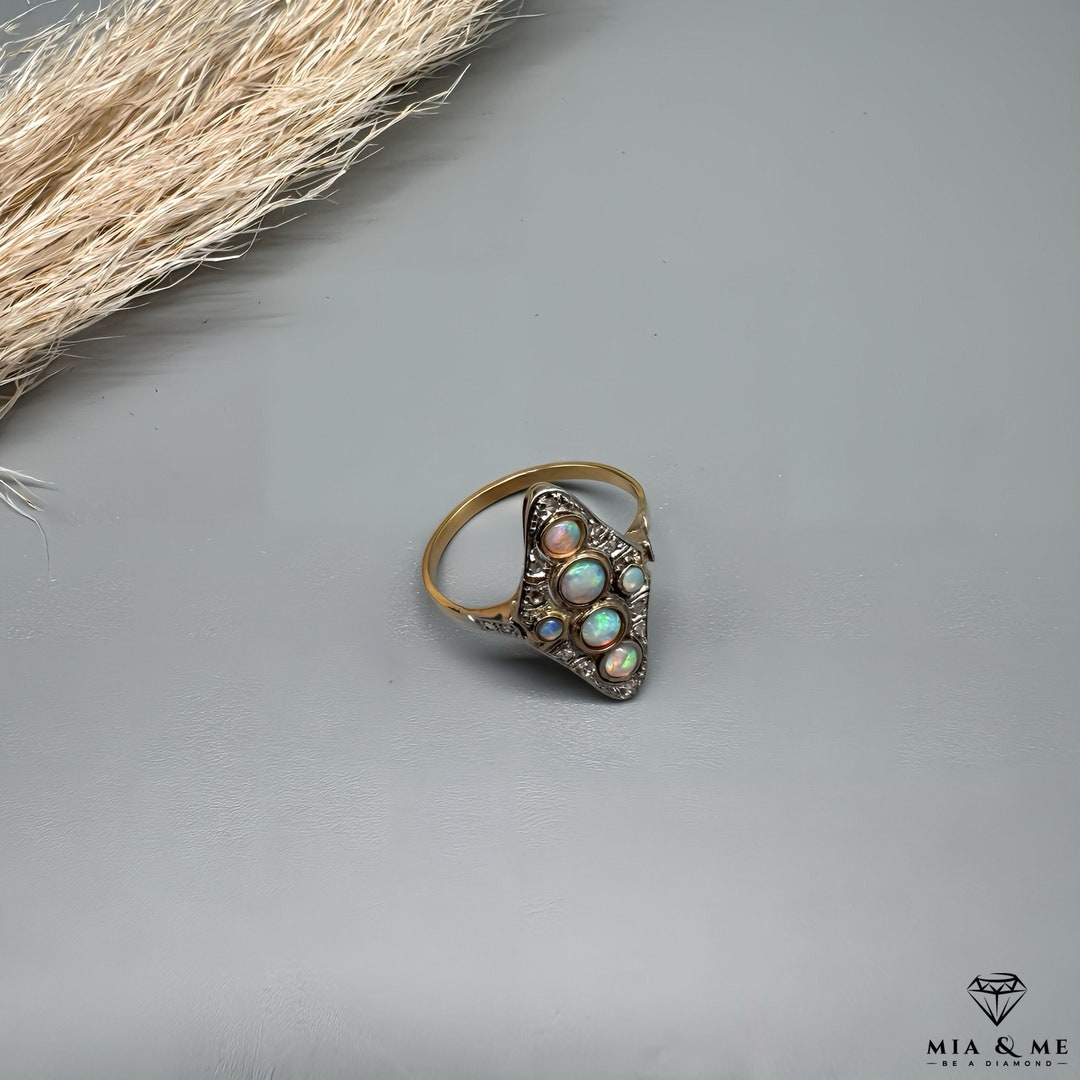 Vintage Women's Ring in 585 White/yellow Gold With Opal and Diamonds ...