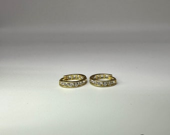 Hoop earrings in 585 with zirconia