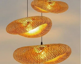 Handwoven Rattan Pendant Light: Natural Wicker Basket Lamp (Boho Style)