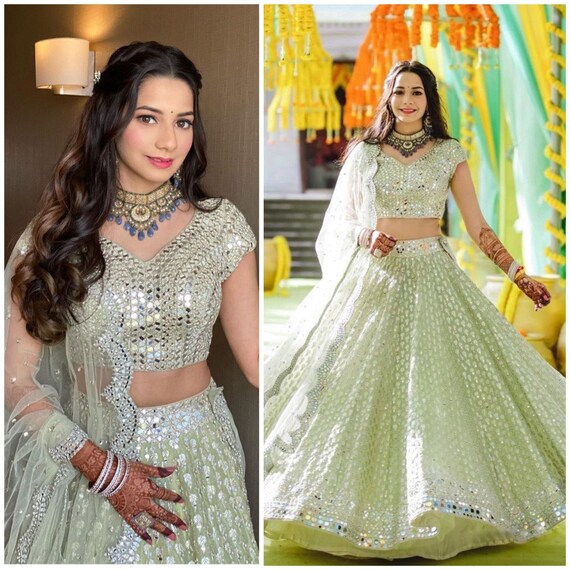 White sabyasachi deals lehenga