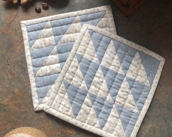 One Way Potholder; Handmade, Hand Quilted - Light Blue and White Ditsy