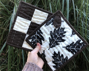 Nine Patch Potholder; Handmade, Hand Quilted- Oak Leaf Lino Print (Dark Brown and Cream)