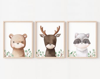 Woodland dierenposter voor kinderkamer, baby bos deco poster, herten beer en wasbeer, natuur wanddecoratie