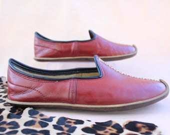 Traditional Burgundy Leather Slip Ons -  Handmade Shoes - Medieval Turkish Slippers - Grounding Earthing Flats - Women Men Gift for Him Her