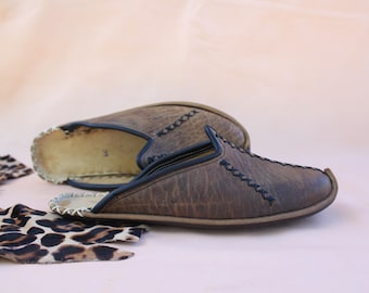 Ciabatte rustiche in pelle naturale - Scarpe fatte a mano in stile turco per donne e uomini - Regalo slip-on per lei e lui
