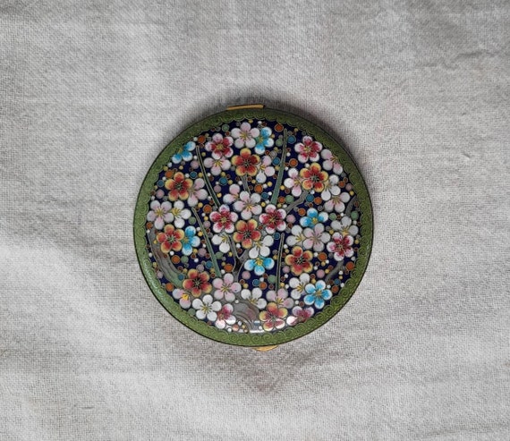 Antique Cloisonne Compact with Mirror, Screen and… - image 2