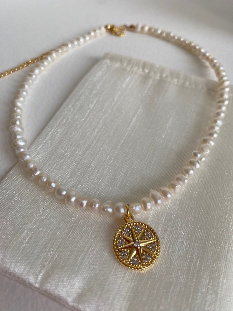 Minimalist Natural Freshwater Pearl Choker with Compass Charm, Pearl Beaded Choker Necklace, College Graduation Gift, Daughter Gift For Her image 9