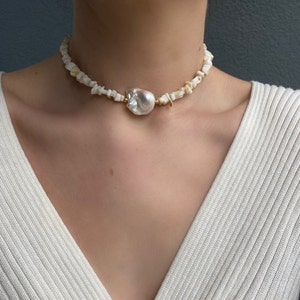 Baroque Pearl Choker, Nacre Stone Beaded Pearl Necklace, Dainty Choker, Single Pearl Design, Statement Necklace
