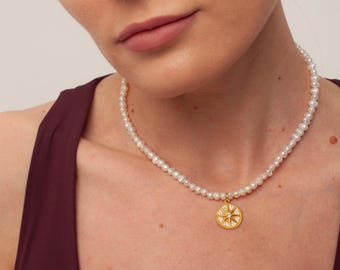 Minimalist Natural Freshwater Pearl Choker with Compass Charm, Pearl Beaded Choker Necklace, Back To School Gift For Her