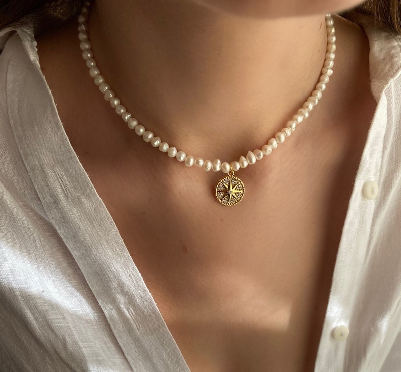 Minimalist Natural Freshwater Pearl Choker with Compass Charm, Pearl Beaded Choker Necklace, College Graduation Gift, Daughter Gift For Her image 4