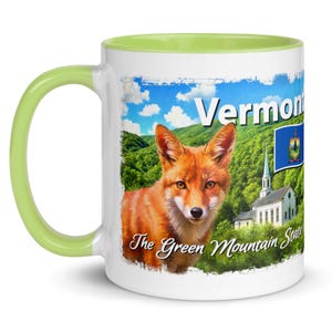 Bunter Vermont Becher mit rotem Fuchs, Landkirche, grüne Berglandschaft, Vermont Zustandsflagge, Neuengland Kunst-Kaffeetasse • KOSTENLOSER VERSAND!