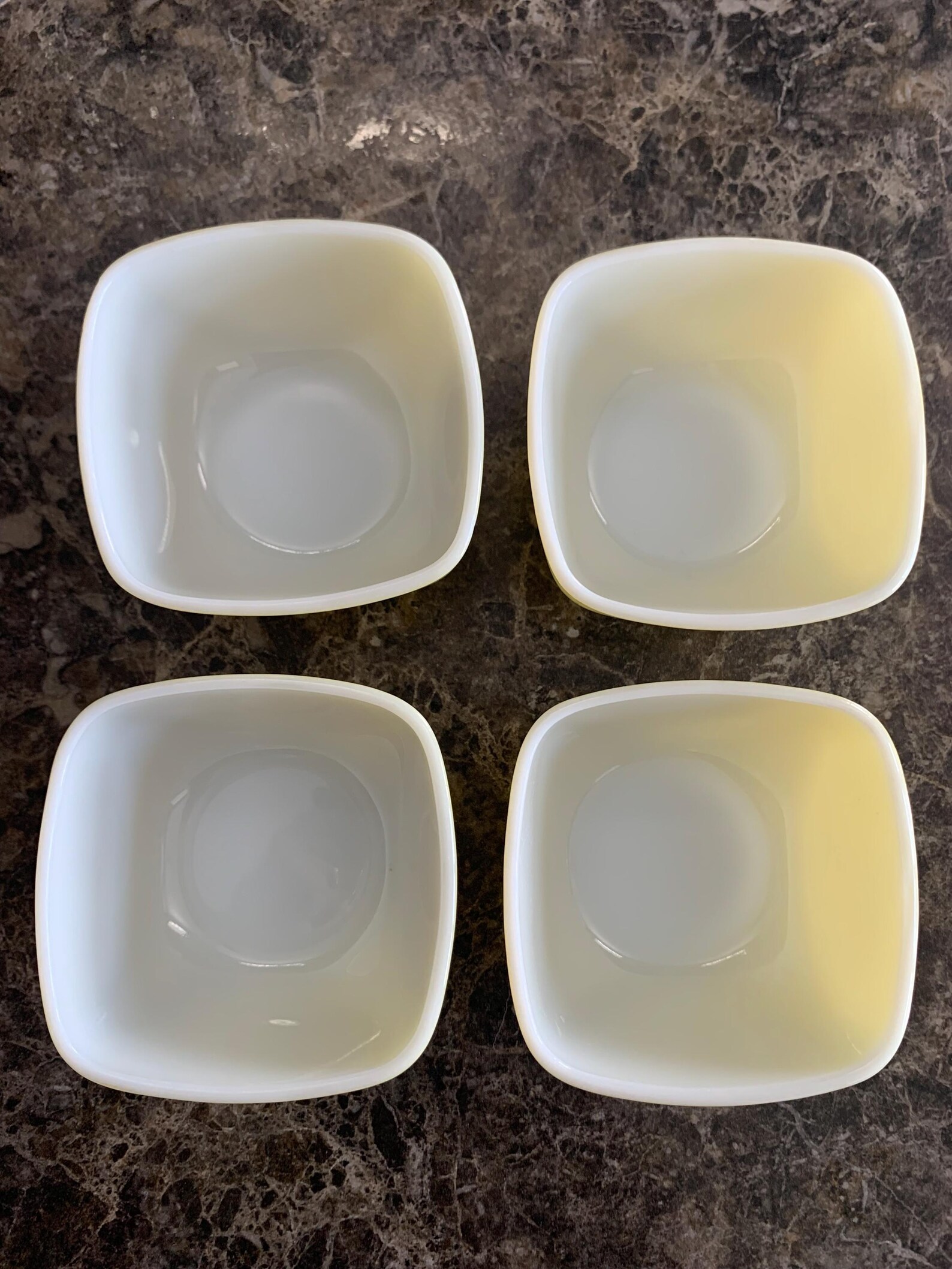 Pyrex 407 Pyrex 7 Oz. #407, Yellow Square Bowls, Set of 4, Vintage - Etsy