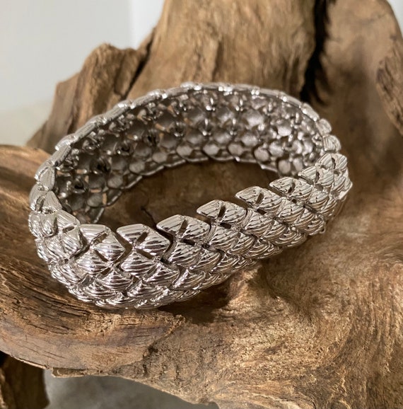 Simple and Elegant: 925 Sterling Silver Bracelet for Women | by qin lan |  Medium