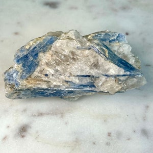 Beautiful Flashy Blue Kyanite Quartz Specimen - Natural Crystal - Third Eye Chakra