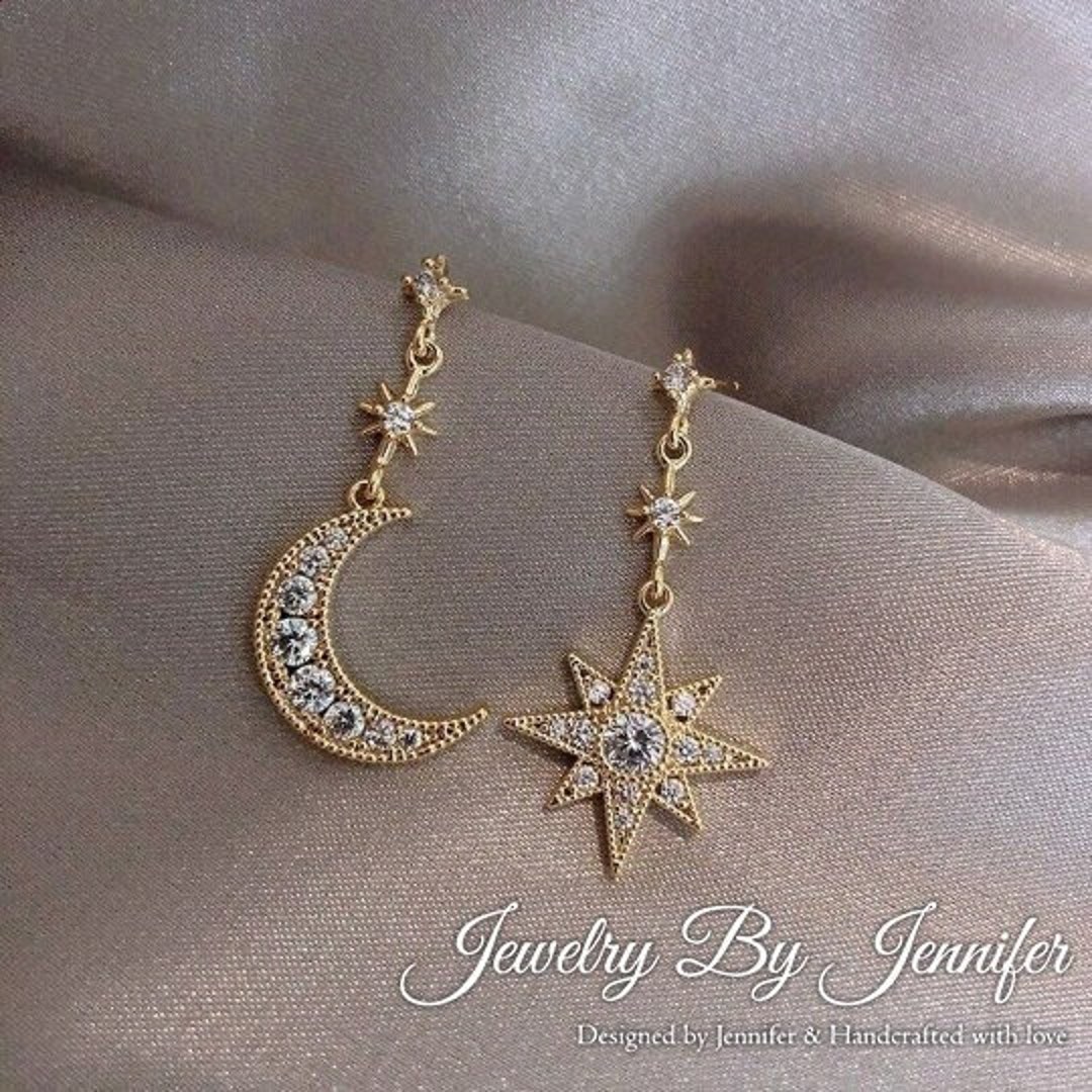Diamond Crescent Moon & Star Dangle Earrings - Nuha Jewelers