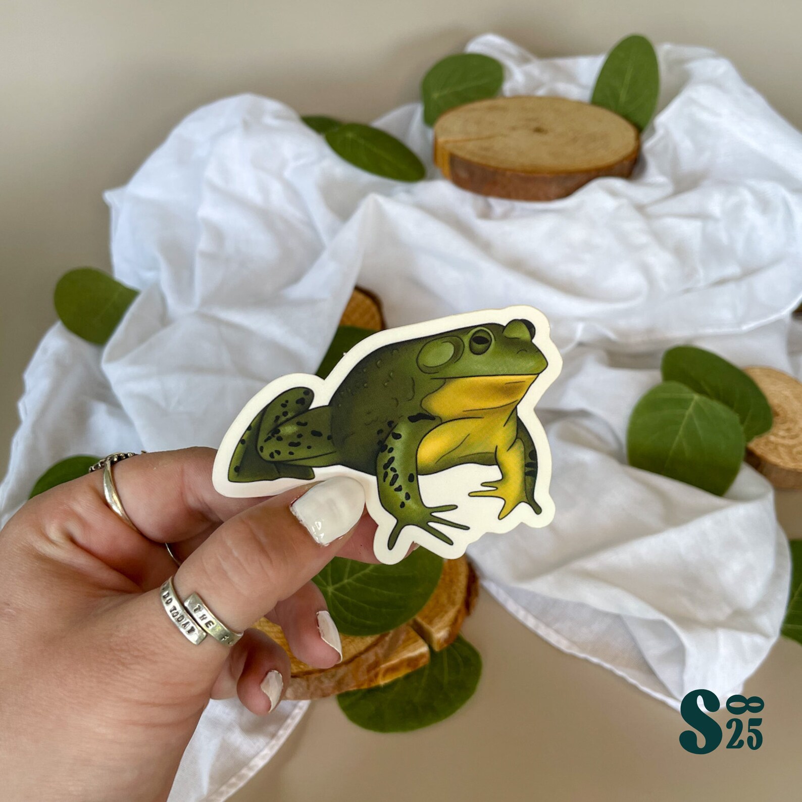 Bullfrog - Matte Vinyl Sticker - Etsy