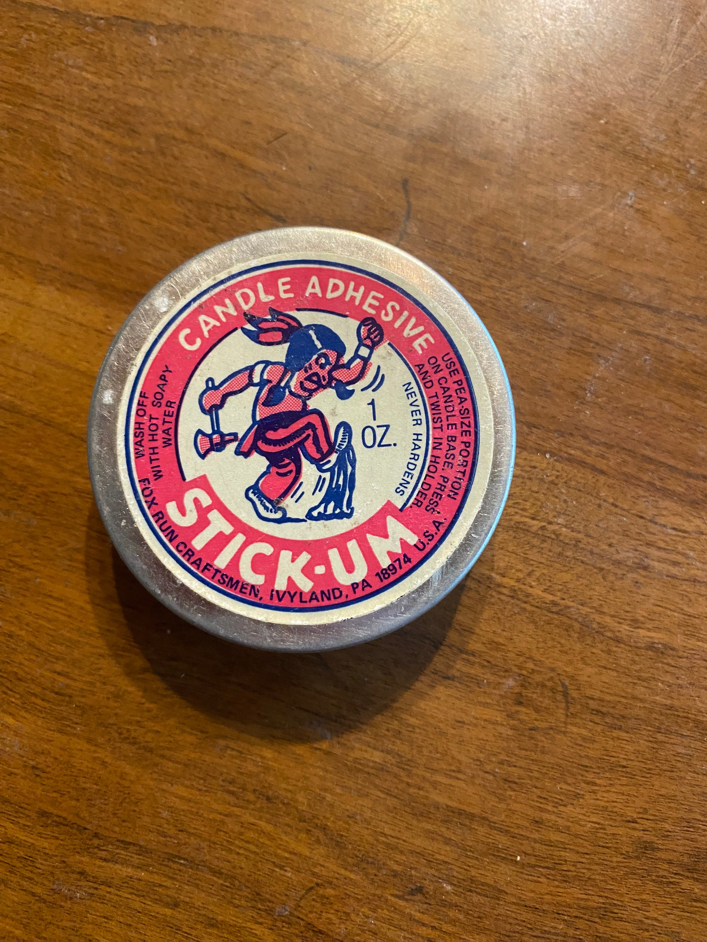 Genuine STICK UM Candle Stick Adhesive Glue 1/2 Ounce Round Metal