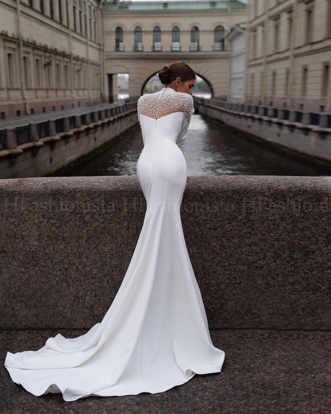 Vintage Ivory Satin Mermaid Wedding Dress with Pearl-Embellished Straps & Detachable Train DP7854