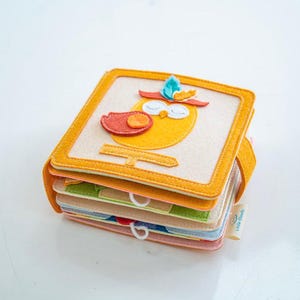 Livro de atividades personalizado, livro sensorial de feltro, livro de atividades Montessori, presente de aniversário de 1 ano, livro de atividades, livro sensorial para crianças de 1 ano