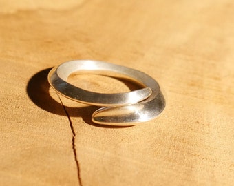 Ring freeform