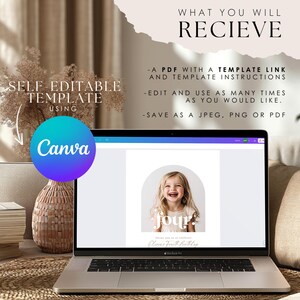 Puede incluir: Una pantalla de computadora port&aacute;til que muestra una plantilla de dise&ntilde;o de Canva para una tarjeta de cumplea&ntilde;os. La plantilla presenta una foto de una ni&ntilde;a con la palabra "Jour" y el texto "Clara's Fourth Birthday". El texto "SELF EDITABLE TEMPLATE USING Canva" se muestra en la pantalla de la computadora port&aacute;til.