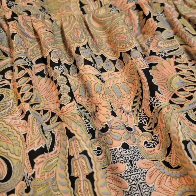 Vestido largo estilo bohemio con cuello halter y estampado paisley de Boemo Anthropologie, talla pequeña. imagen 8