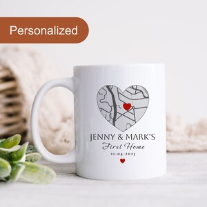 Notre NOUVELLE tasse à café Home MAP, cadeau personnalisé de pendaisons de crémaillère, couples personnalisés se déplacent dans une tasse, carte personnalisée, cadeau d’amour, cadeau pour couple