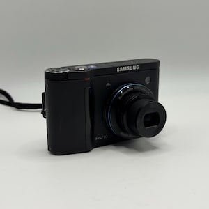 Samsung NV10 vintage digitale camera