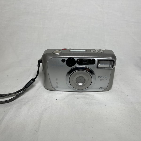 Fujifilm Nexia 230ix Z vintage point and shoot camera for APS film