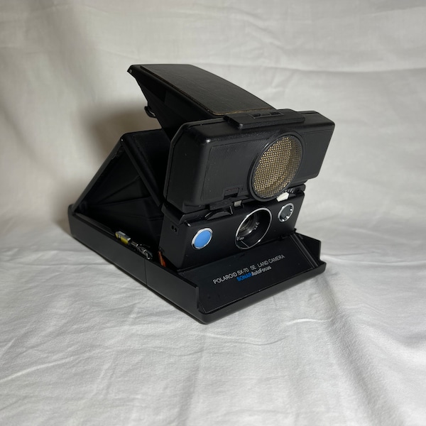 Polaroid SX-70 SE Land Camera Sonar Autofocus 1970’s Folding SLR Repaired and Refurbished
