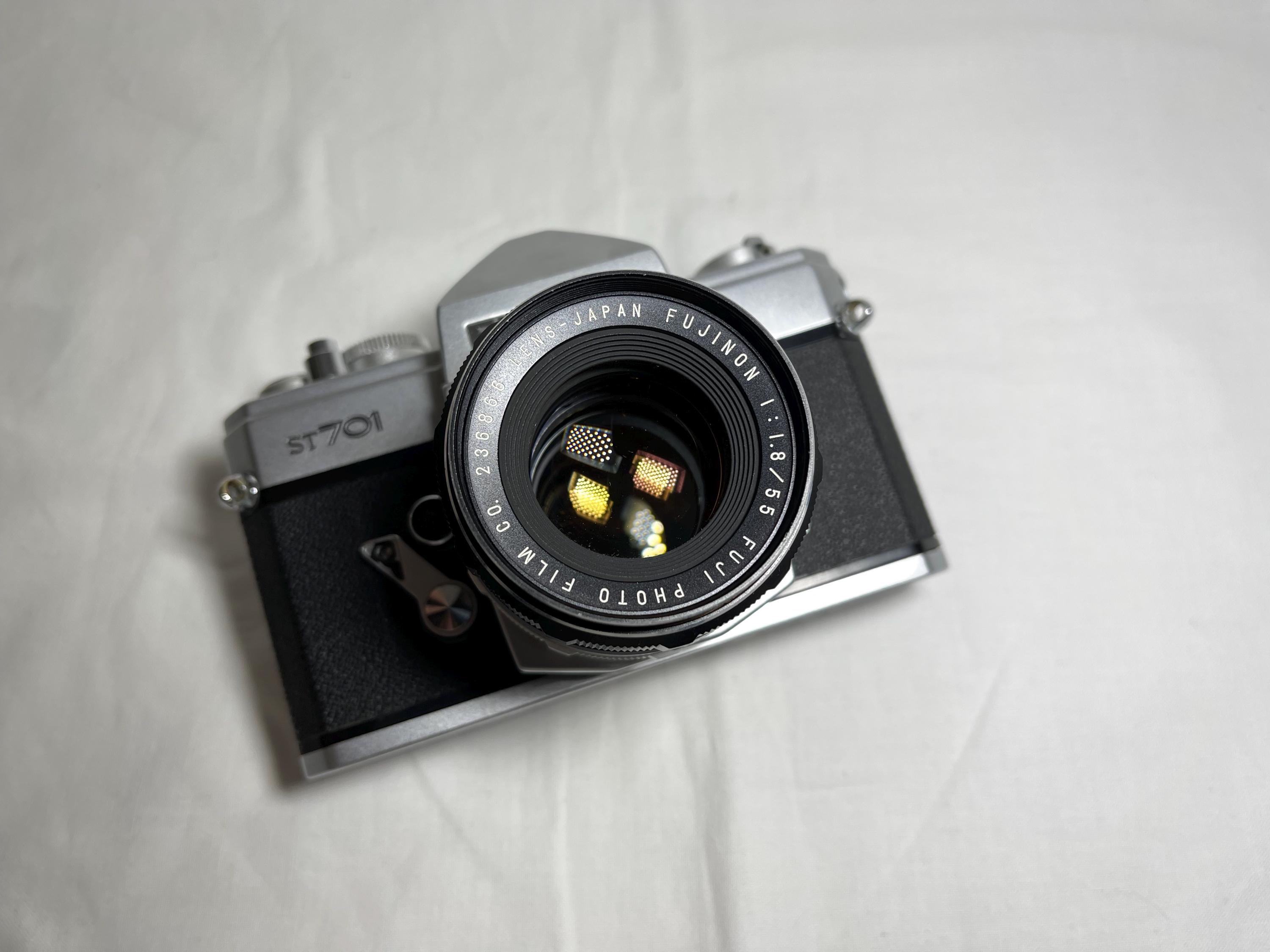 Fujica ST701 Fujinon 55mm F1.8 Fujifilm SLR Camera