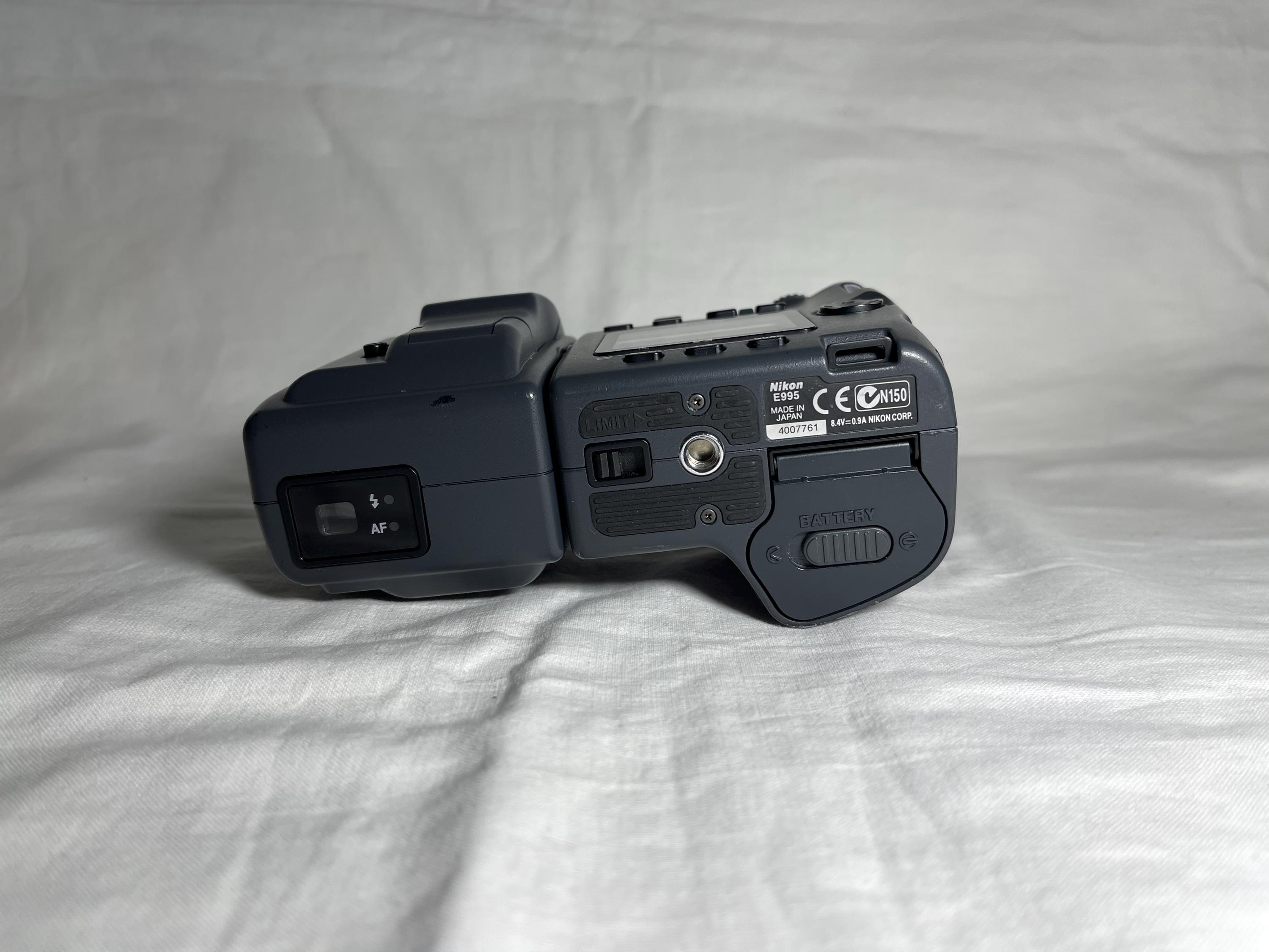 Nikon Coolpix 995 Vintage Digital Camera - Etsy