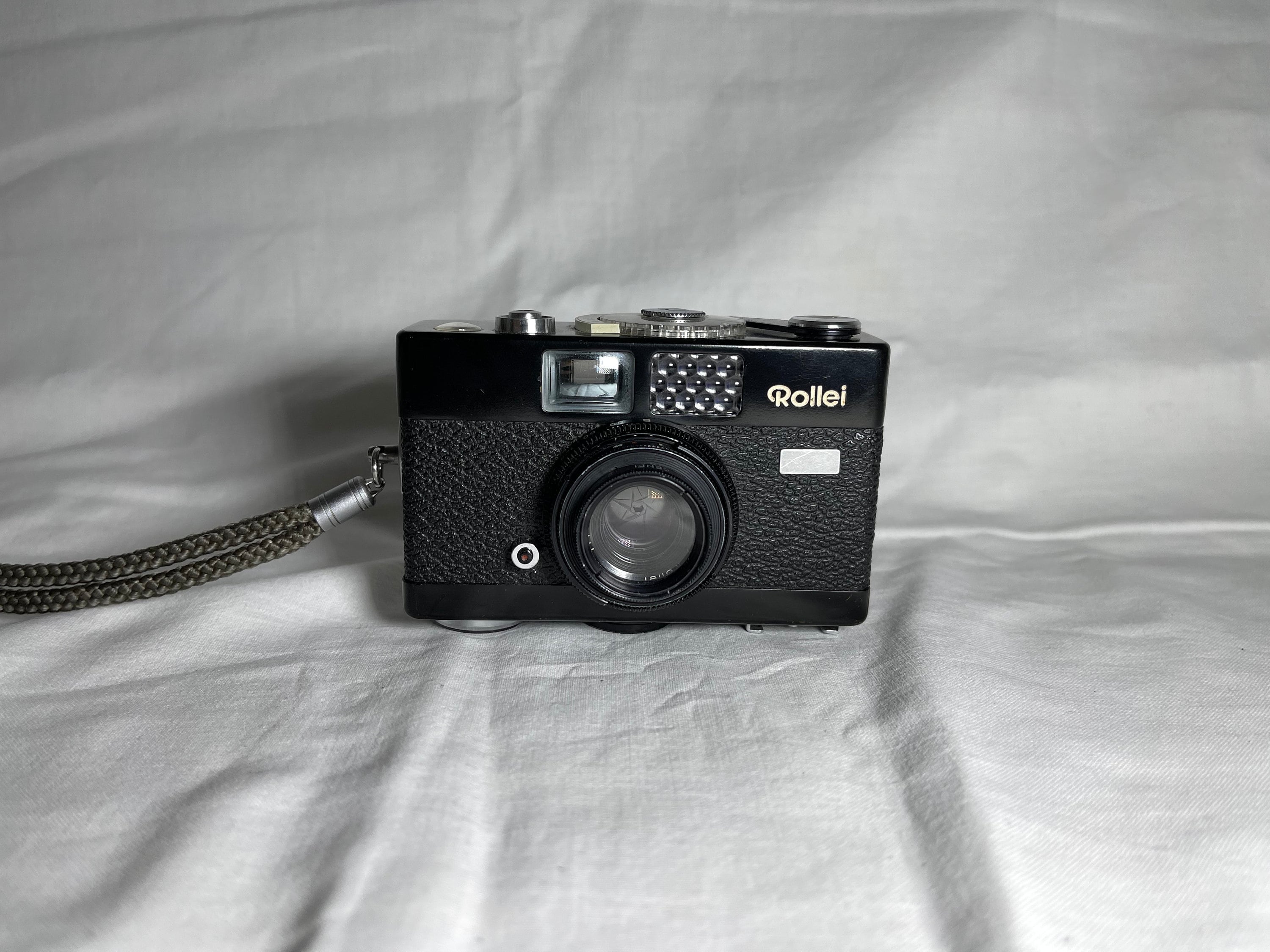 Rollei 35B  フィルムカメラ フィルムカメラ/オールドレンズ】Rollei ローライ35B Triotar