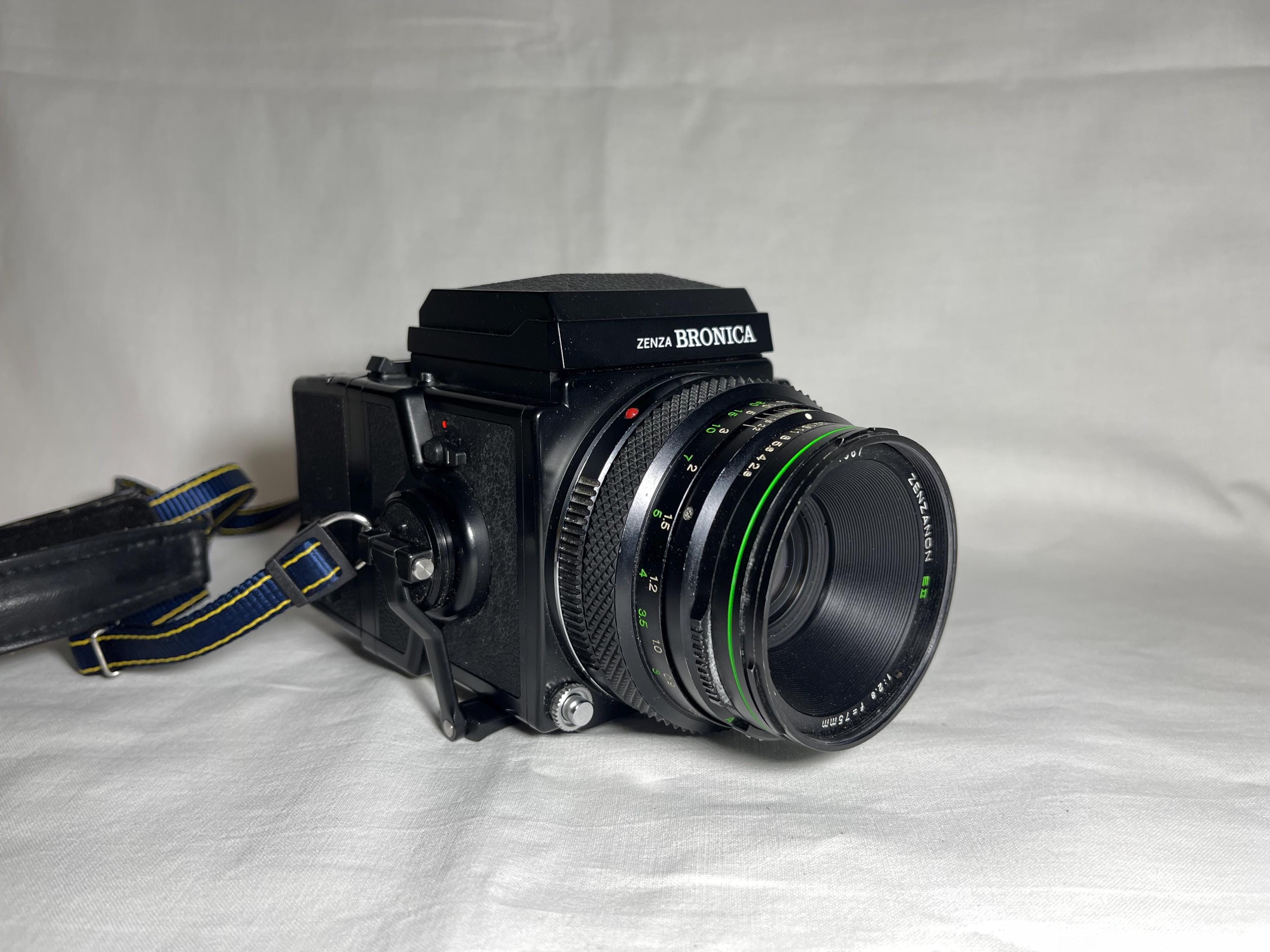 ZENZA BRONICA ベローズ Bronica - Wikiwand