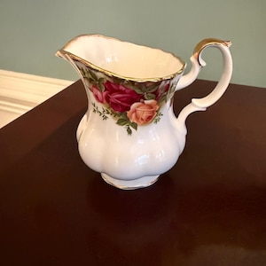 Royal Albert Old Country Roses Creamer / Milk Jug