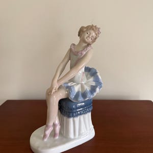 Vintage Porcelain Ballerina Girl Figurine