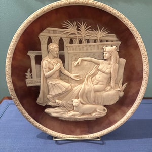 Incolay &quot;Antony and Cleopatra&quot; plate, Great Romances of History
