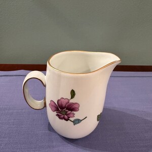 Royal Worcester Astley Porcelain floral Pitcher Creamer. zdjęcie 3