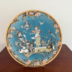 Villeroy & Boch Mettlach  “Snow White and the 7 Dwarfs”  1st Edition Collectible Plate